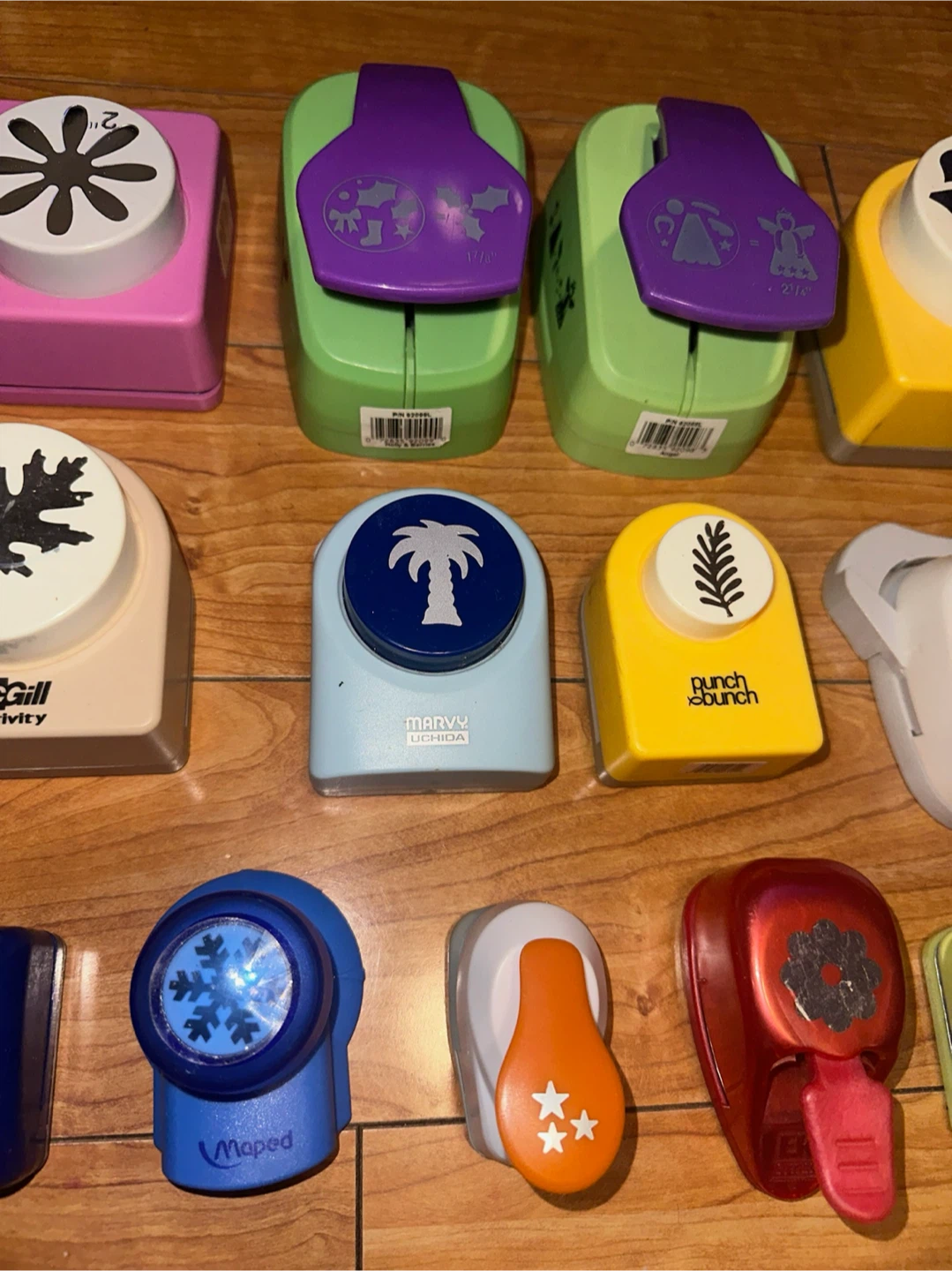 Lot of Paper Punches - photo 3