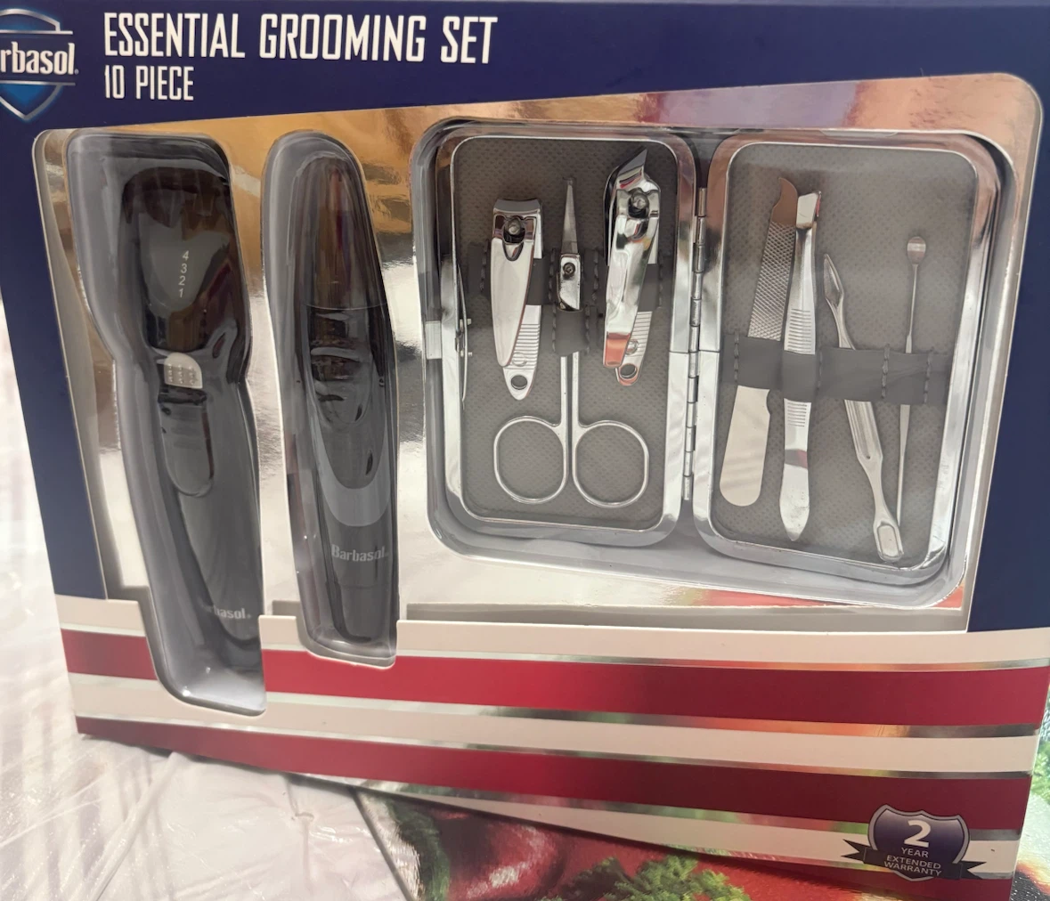 Brand new Barbasol Essential Grooming Set - 10 Piece