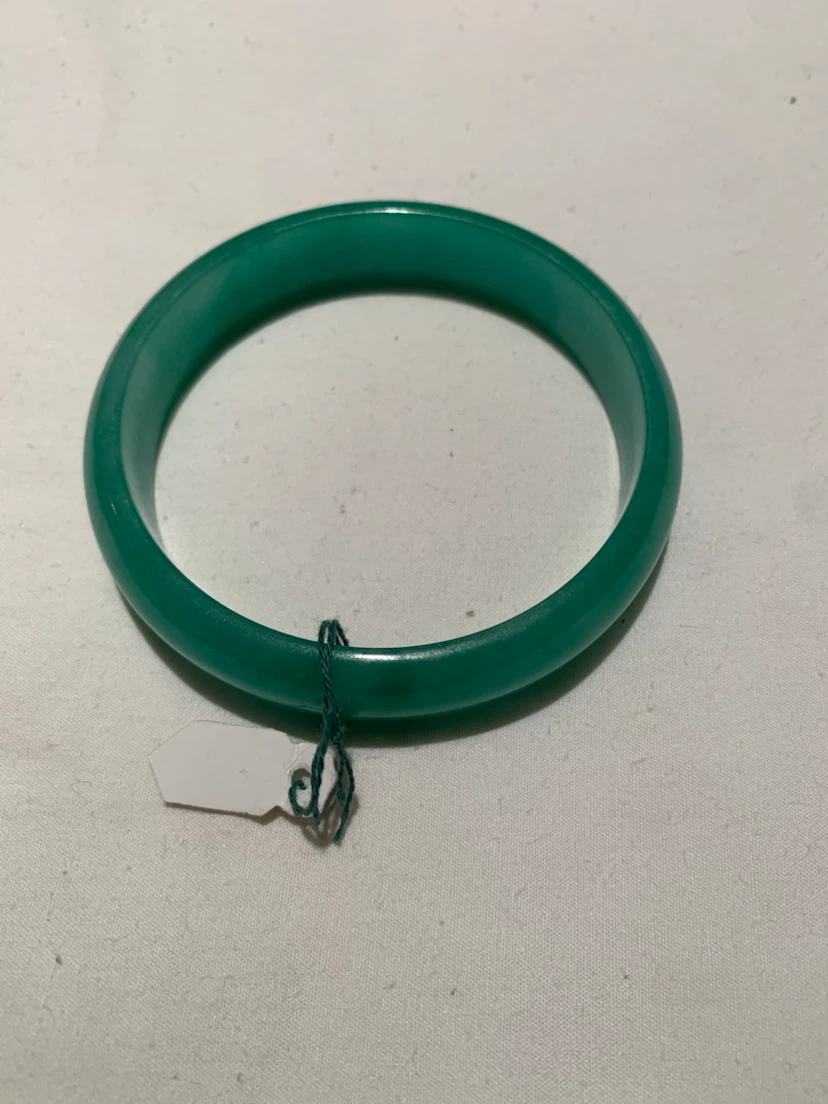 Green Bangle Bracelet