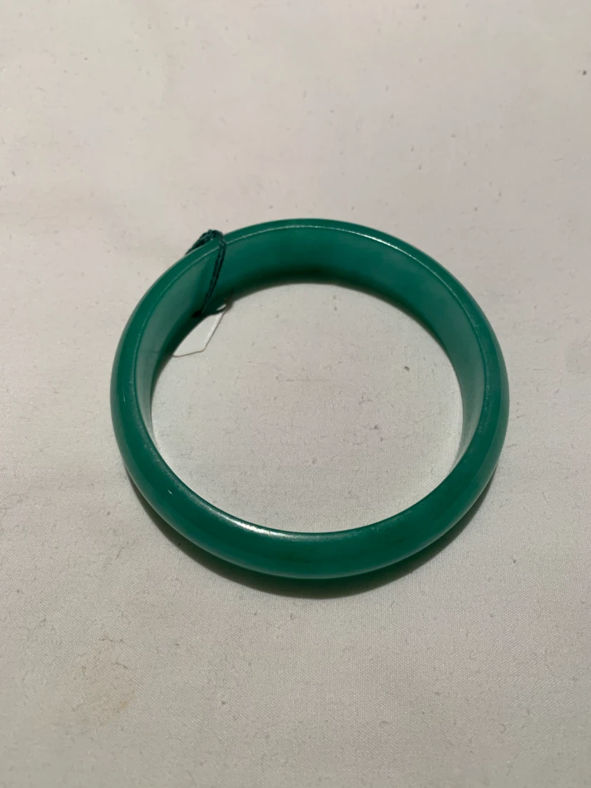 Green Bangle Bracelet - photo 2