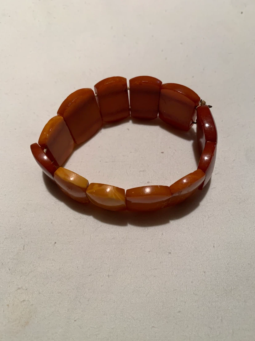 Amber coloured beaded bracelet