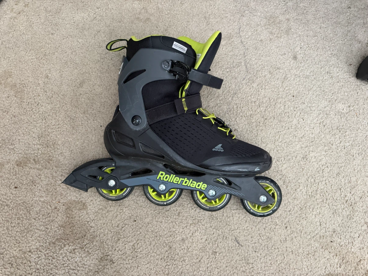 Roller blades
