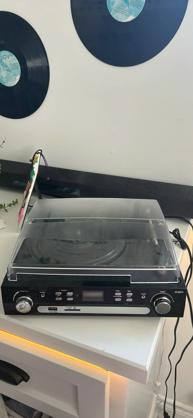 Retro Record Player with MP3 - photo 2
