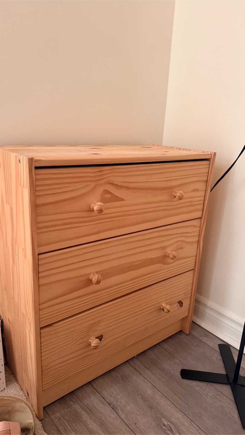 Solid Wood 3-Drawer Dresser