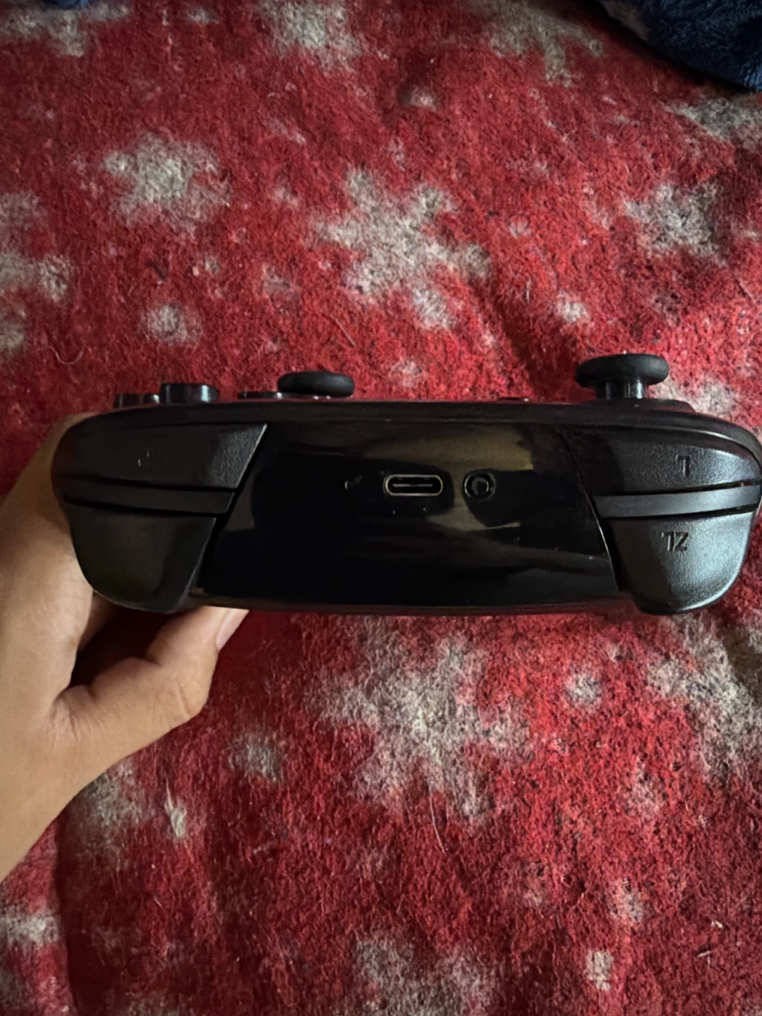 Nintendo Switch Pro Controller - photo 3