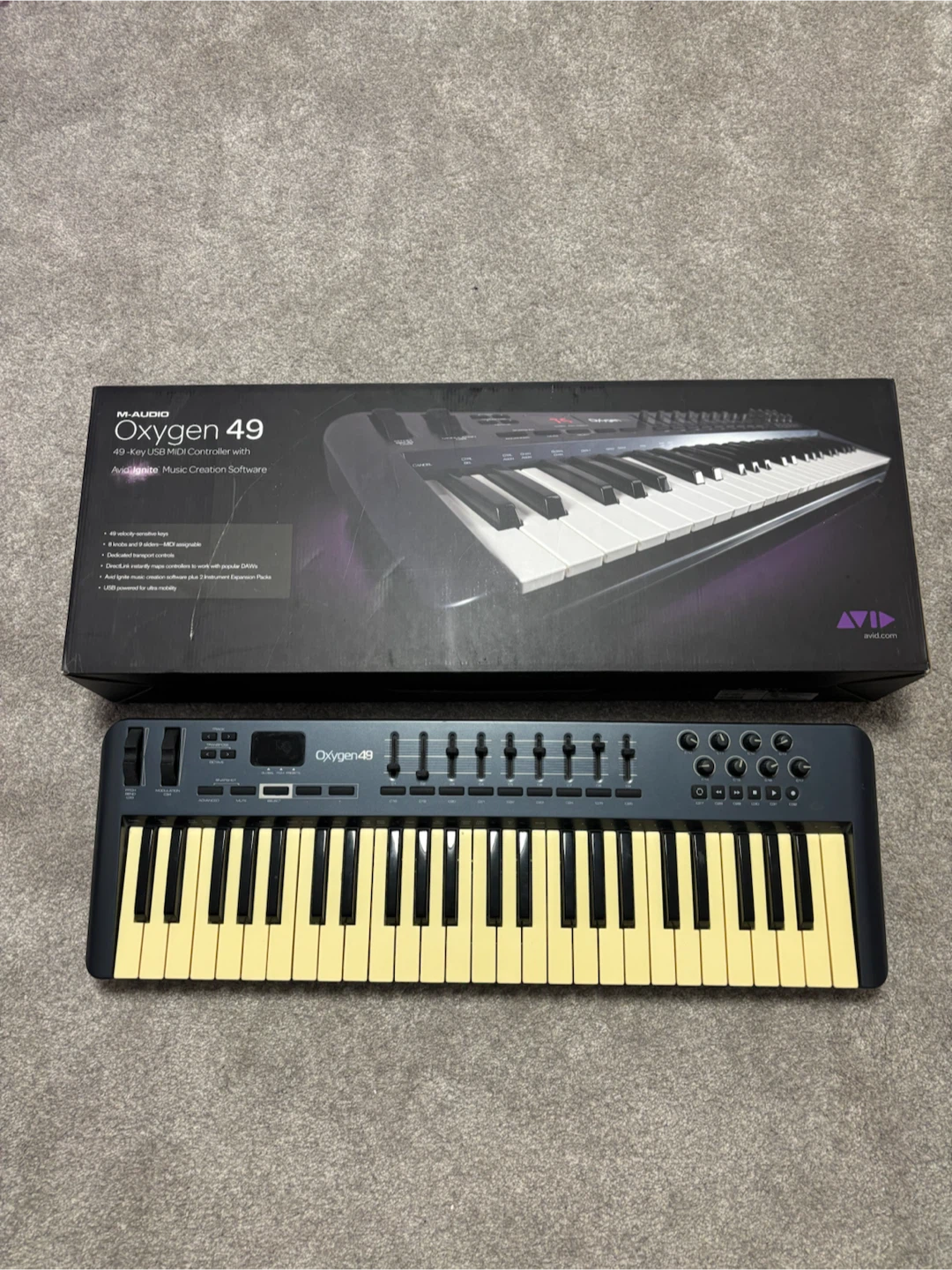 M-Audio Oxygen 49 MIDI Controller