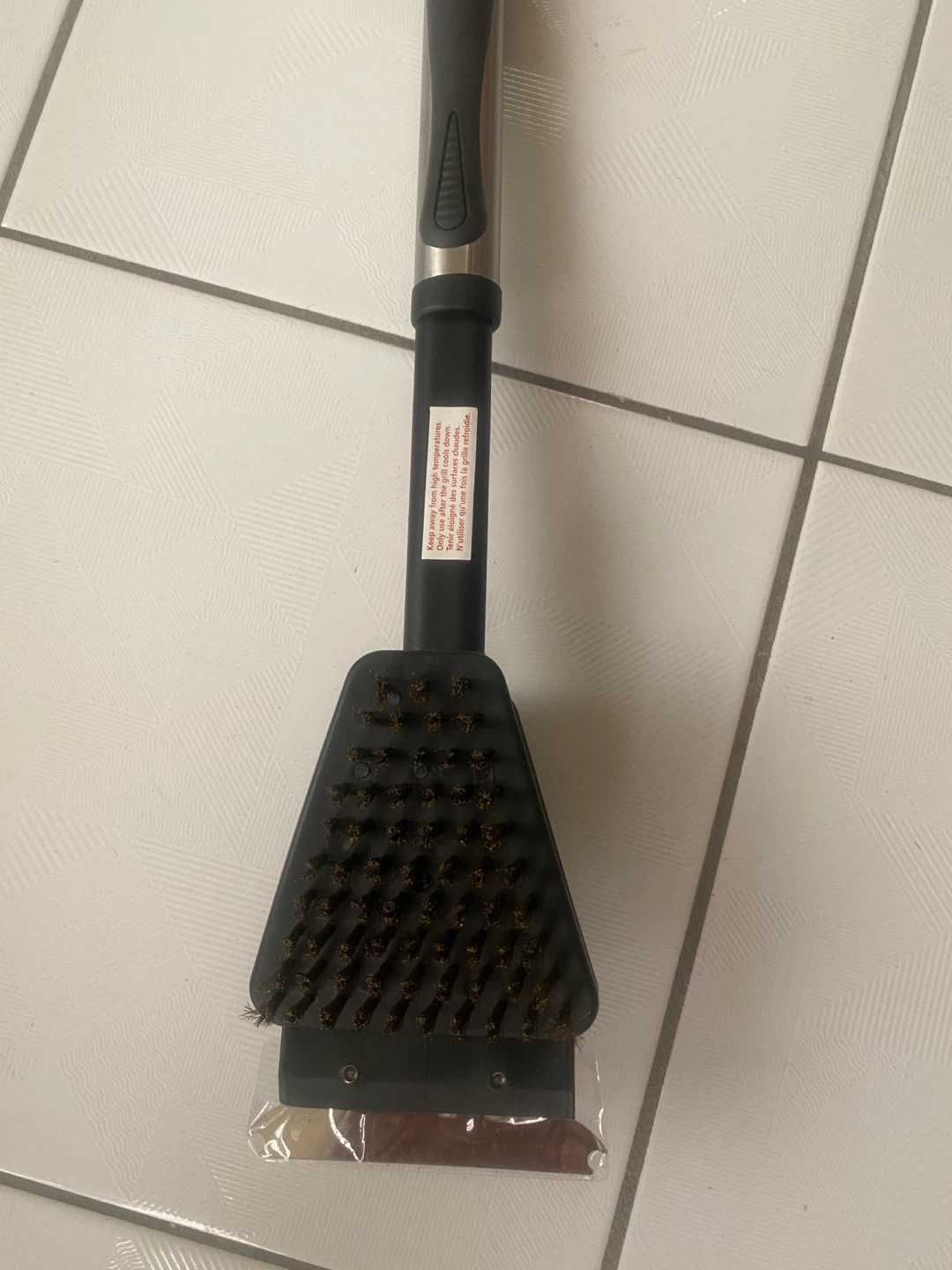 Loblaws BBQ  Grill Brush, Srubber & Scraper Combo ($12 Each) - photo 4