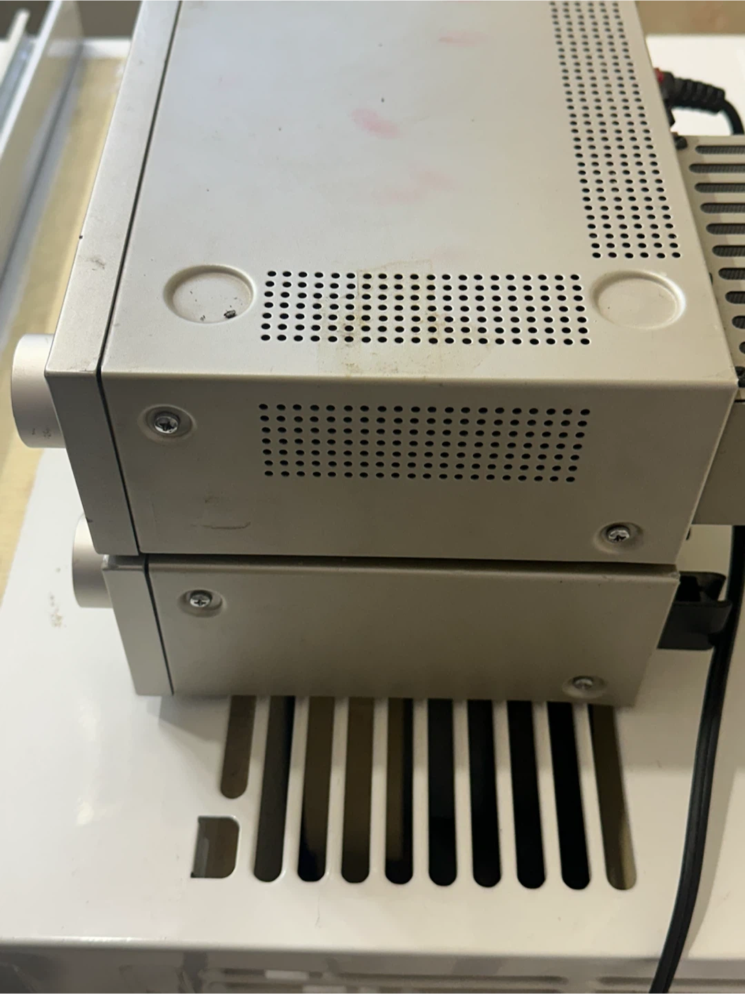 Hitachi mini  HA-J2 integrated Amplifier & FT-J2 Tuner-FM MW LW - photo 4