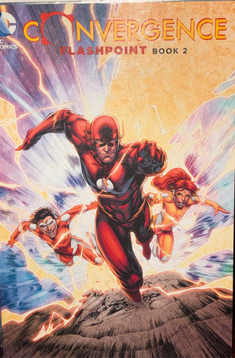 DC Comics Convergence Flashpoint Book 2 Graphic Novel