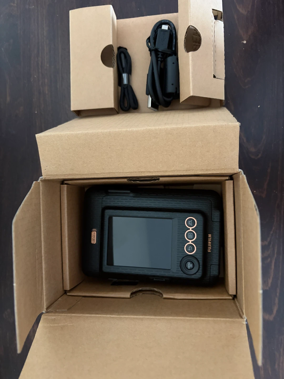 Fujifilm hybrid instant camera with 20 sheets of instant films - photo 2