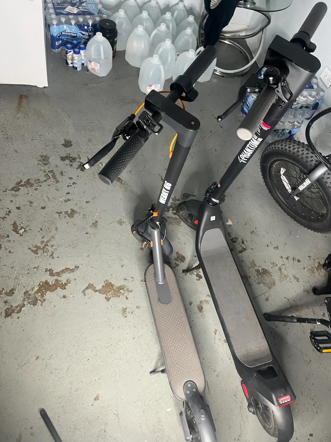 2 scooters - photo 2
