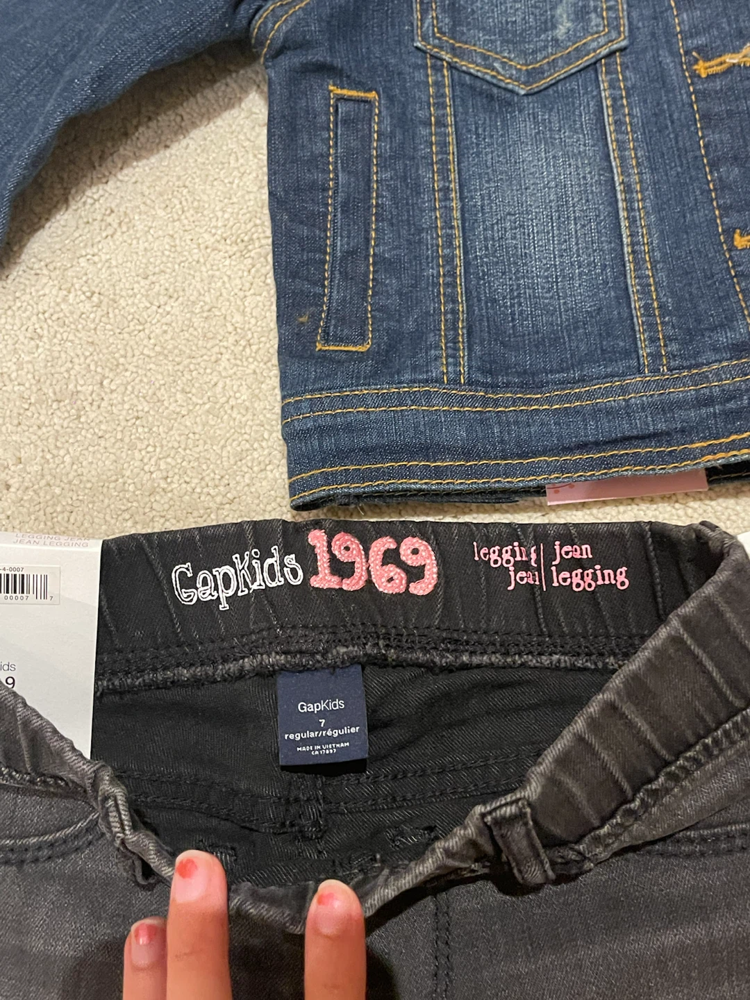 Jean Jacket, Leggings, and Pants Bundle Size 7 - photo 2