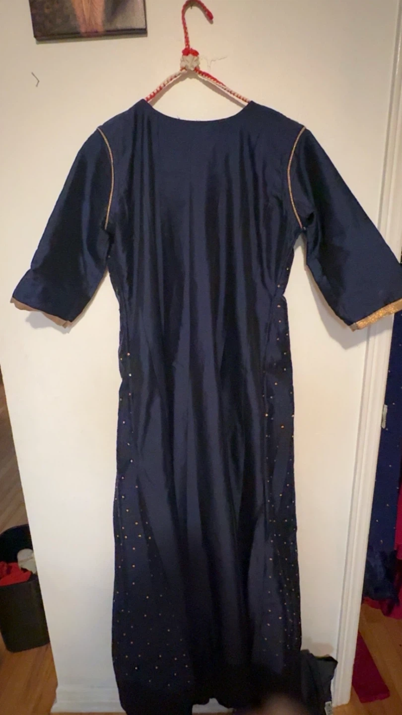 Navy Blue Embellished Kurti - photo 3