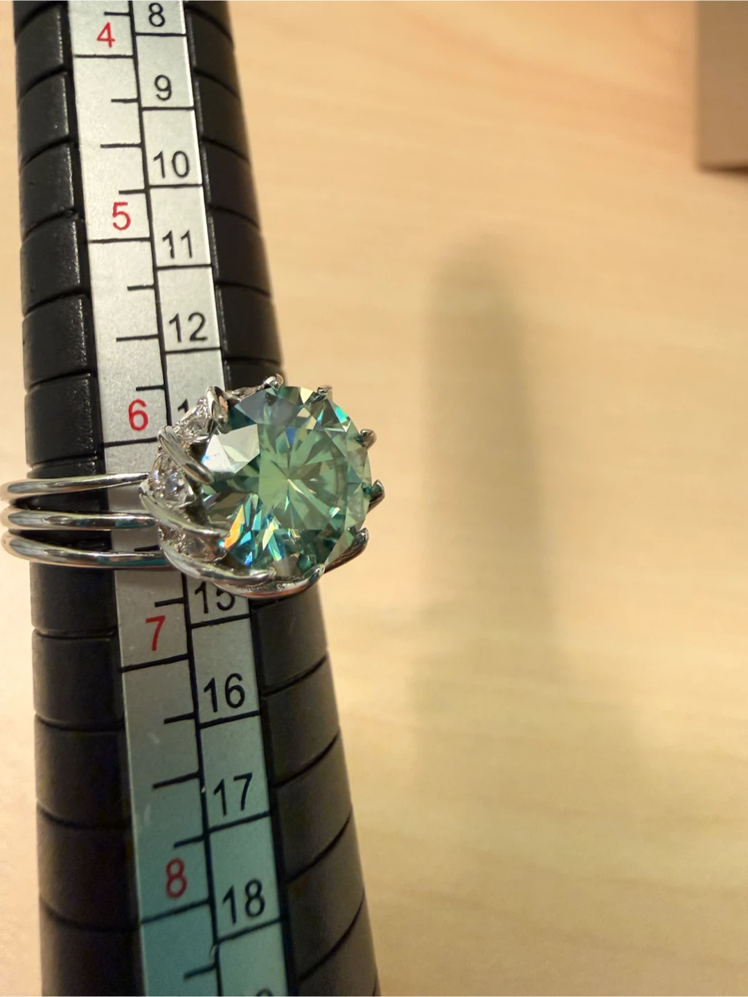 Green Moissanite Ring Size 6 to 6.5 - photo 4