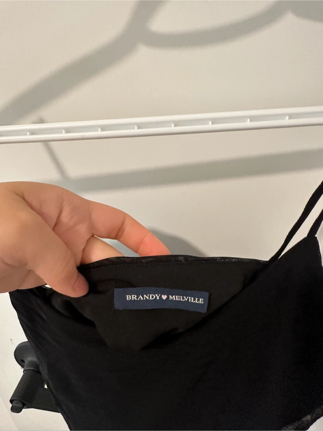 Brandy Melville Black Crop Top - photo 3