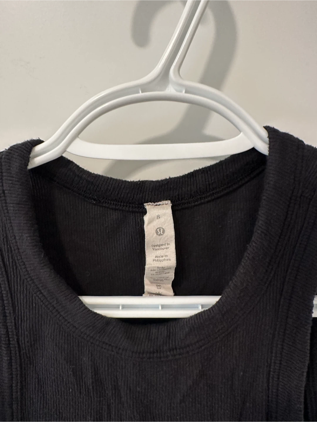 Lululemon Black Ribbed Tank Top Size 8 - photo 2