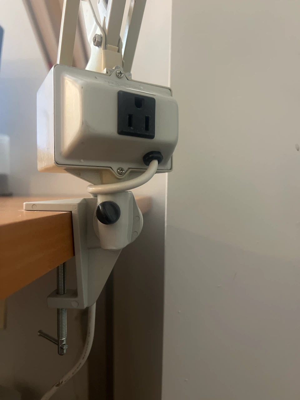 Moving Sale - Adjustable Desk Lamp - photo 2