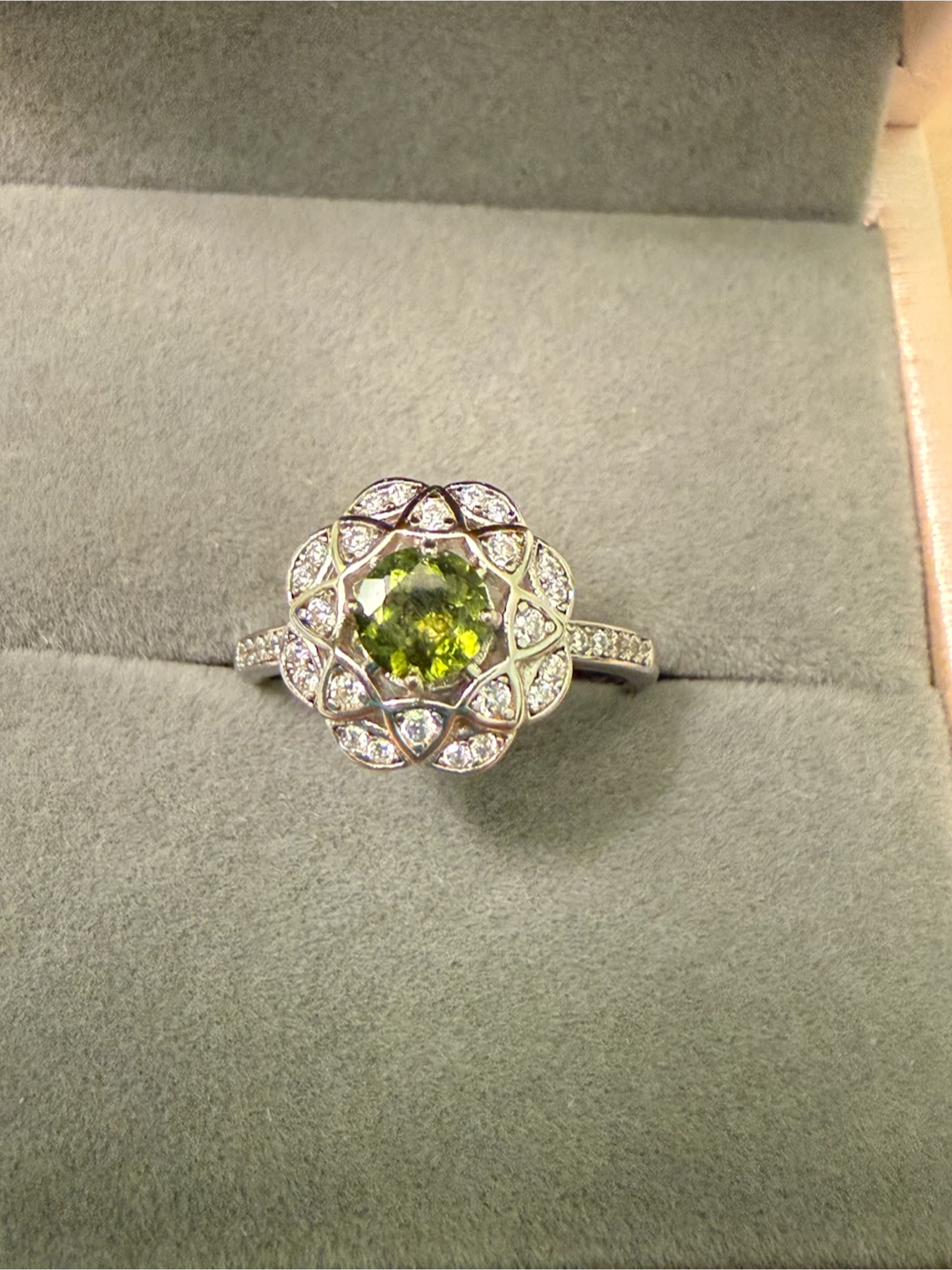 Green Tourmaline S925 Silver Ring