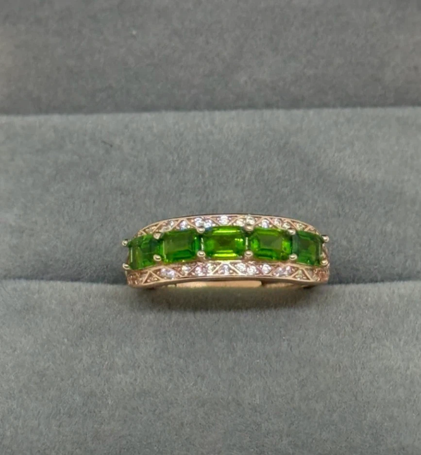 Green Diopside S925 Silver Ring