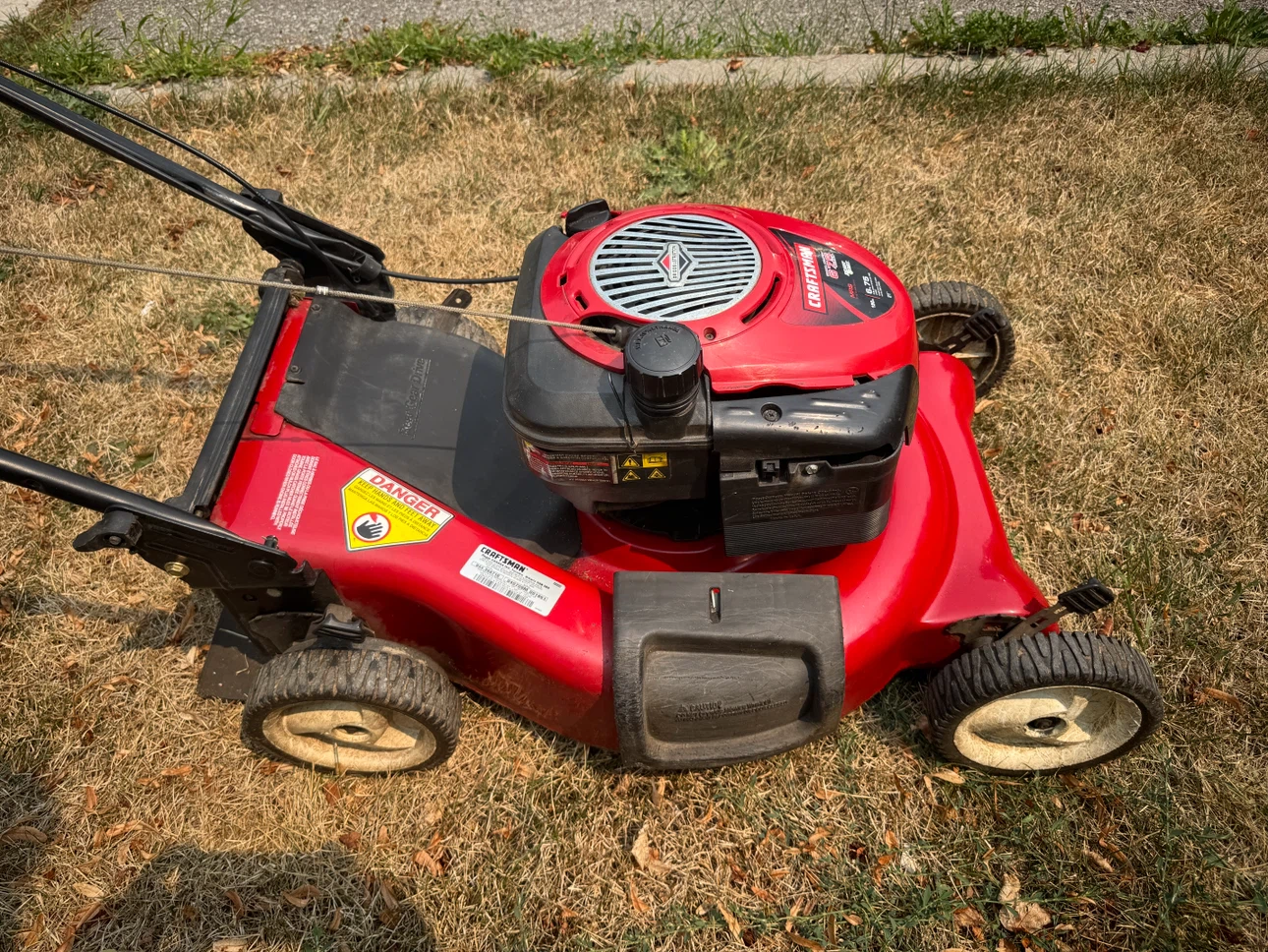 Craftsman Lawnmower with Briggs & Stratton 6.75 HP Engine
