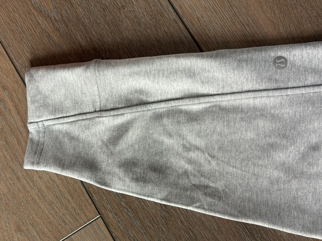Lululemon Grey Jogger Pants Size 2 - photo 3