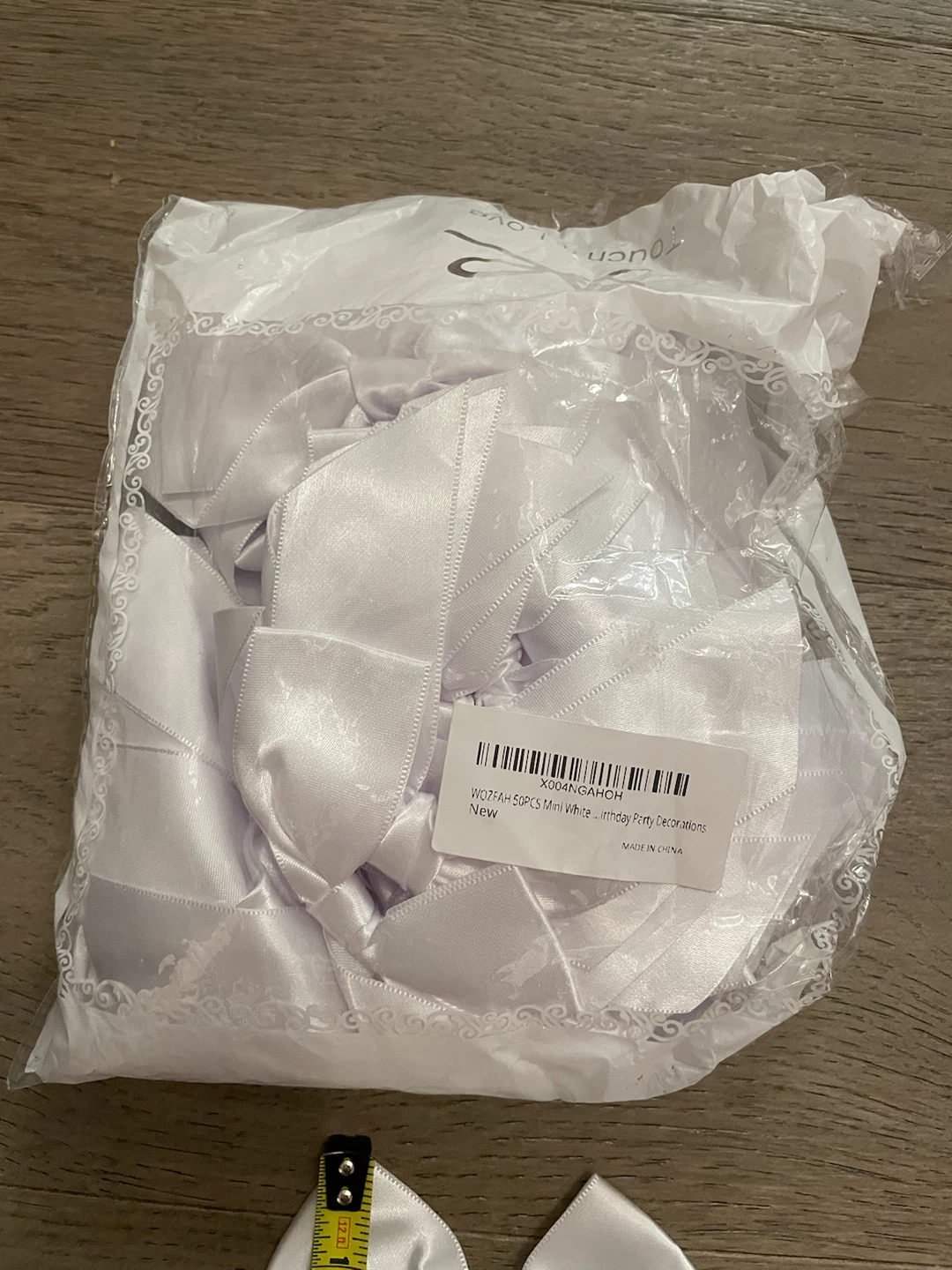NEW! White Mini Ribbon Bows - 50 Pcs - photo 3