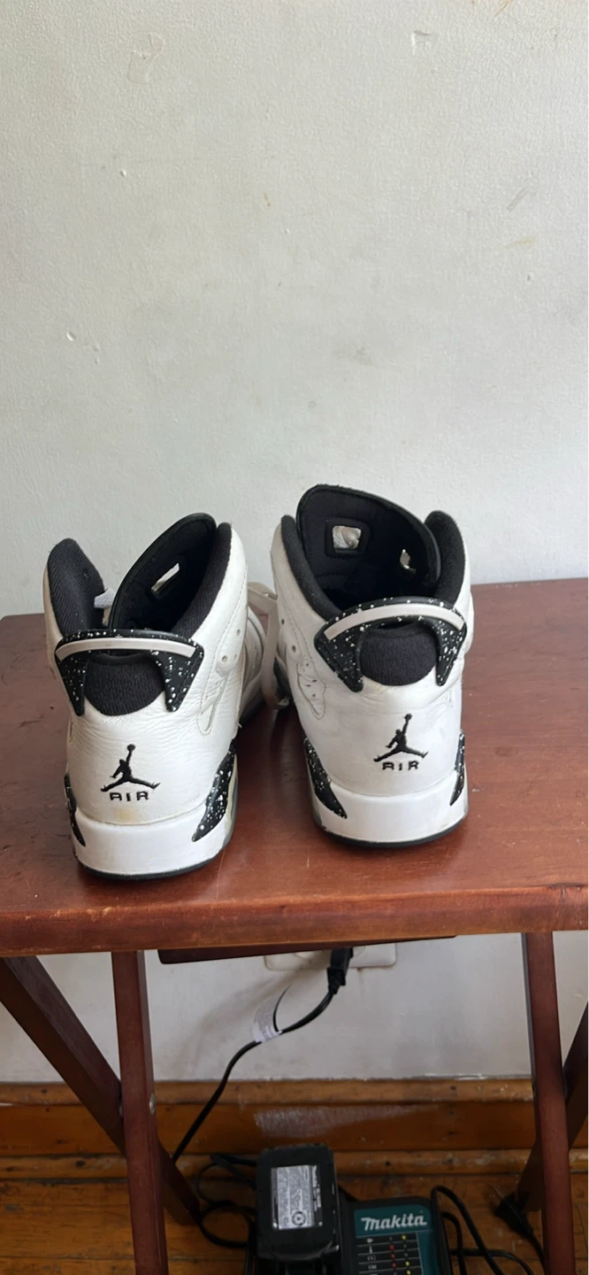 Air Jordan 6 Retro Sneakers - photo 3