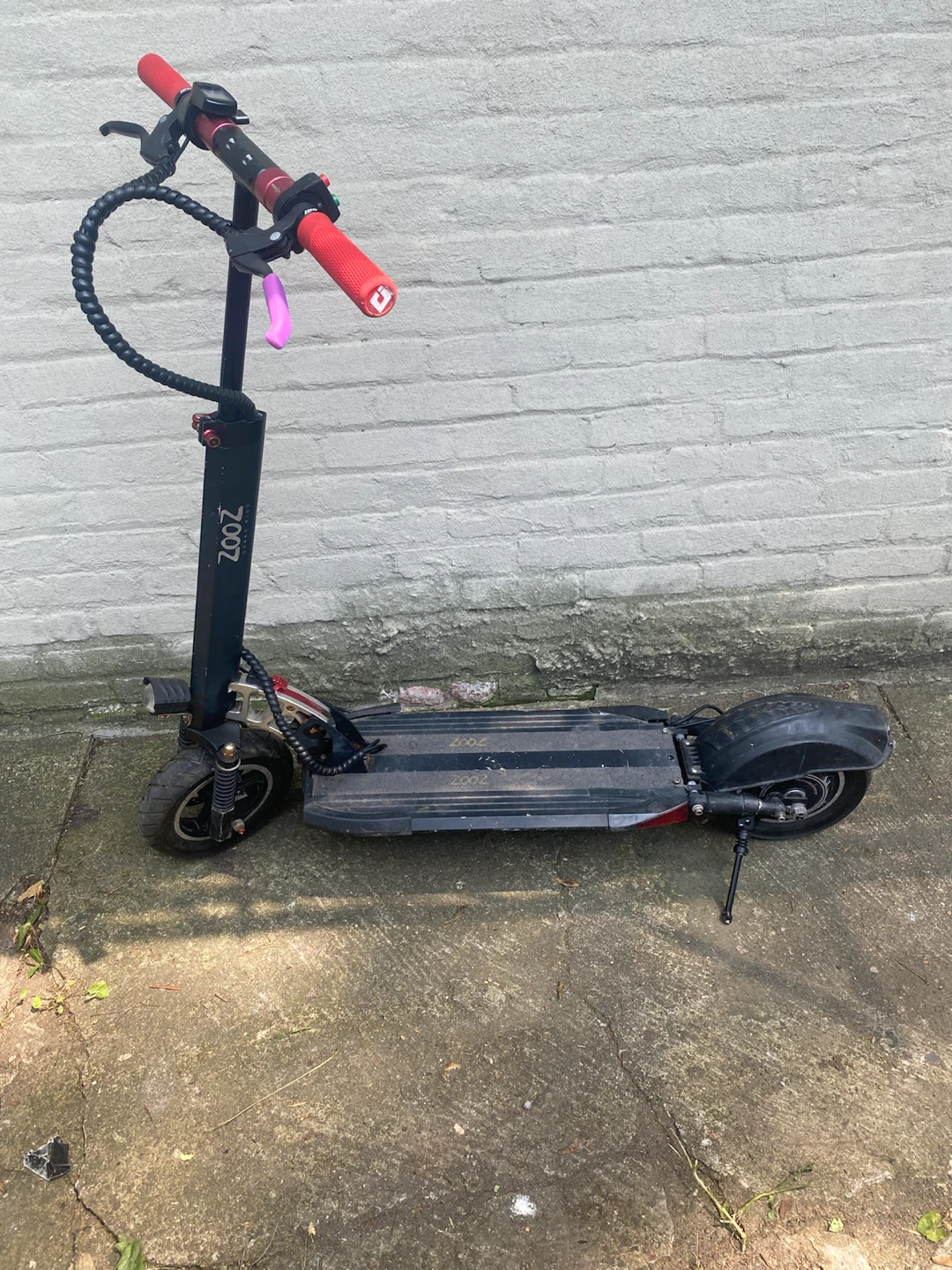 ZOOZ Urban Ride Electric Scooter