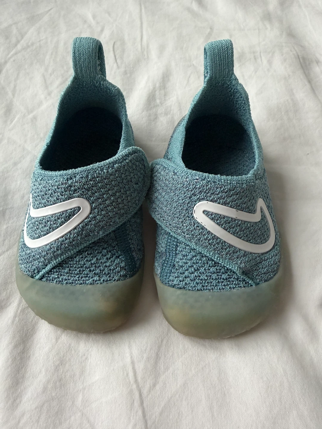 Nike swoosh 1- 6C