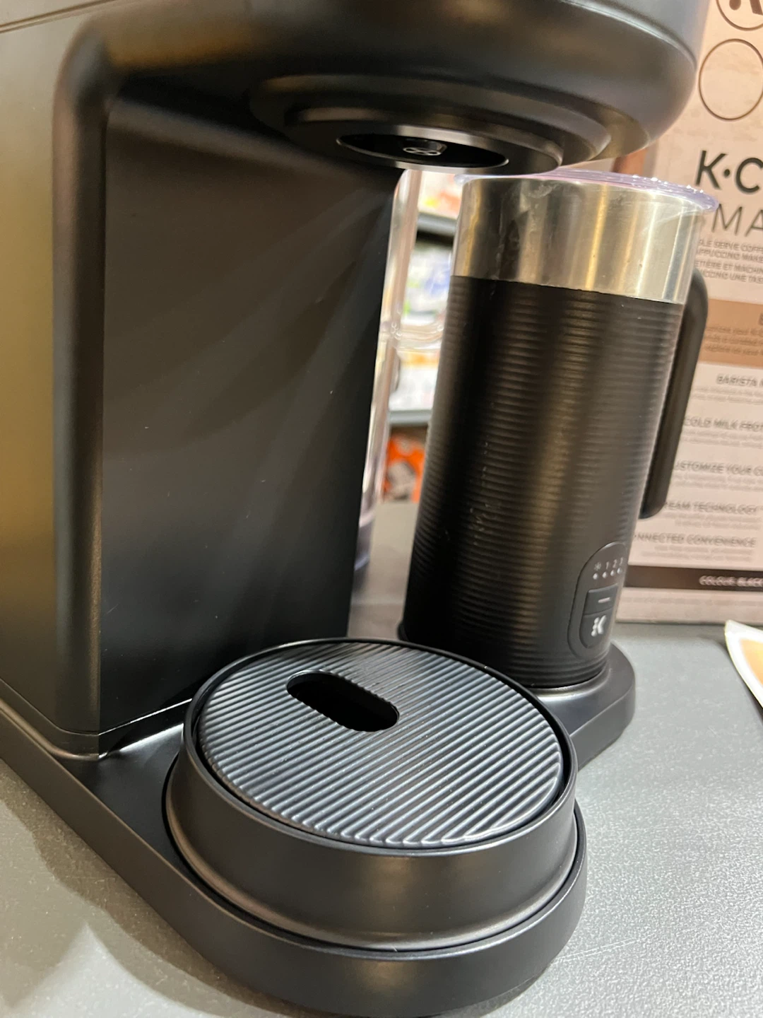 K-Café® SMART Single Serve Coffee Latte & Cappuccino Maker - photo 4