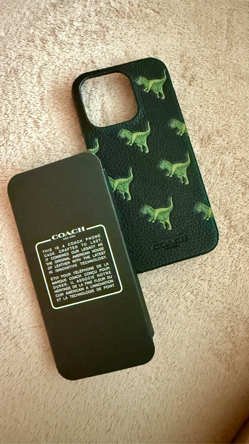 New Leather IPhone 16 Case Coach (Authentic) Dinosaur Print - photo 2