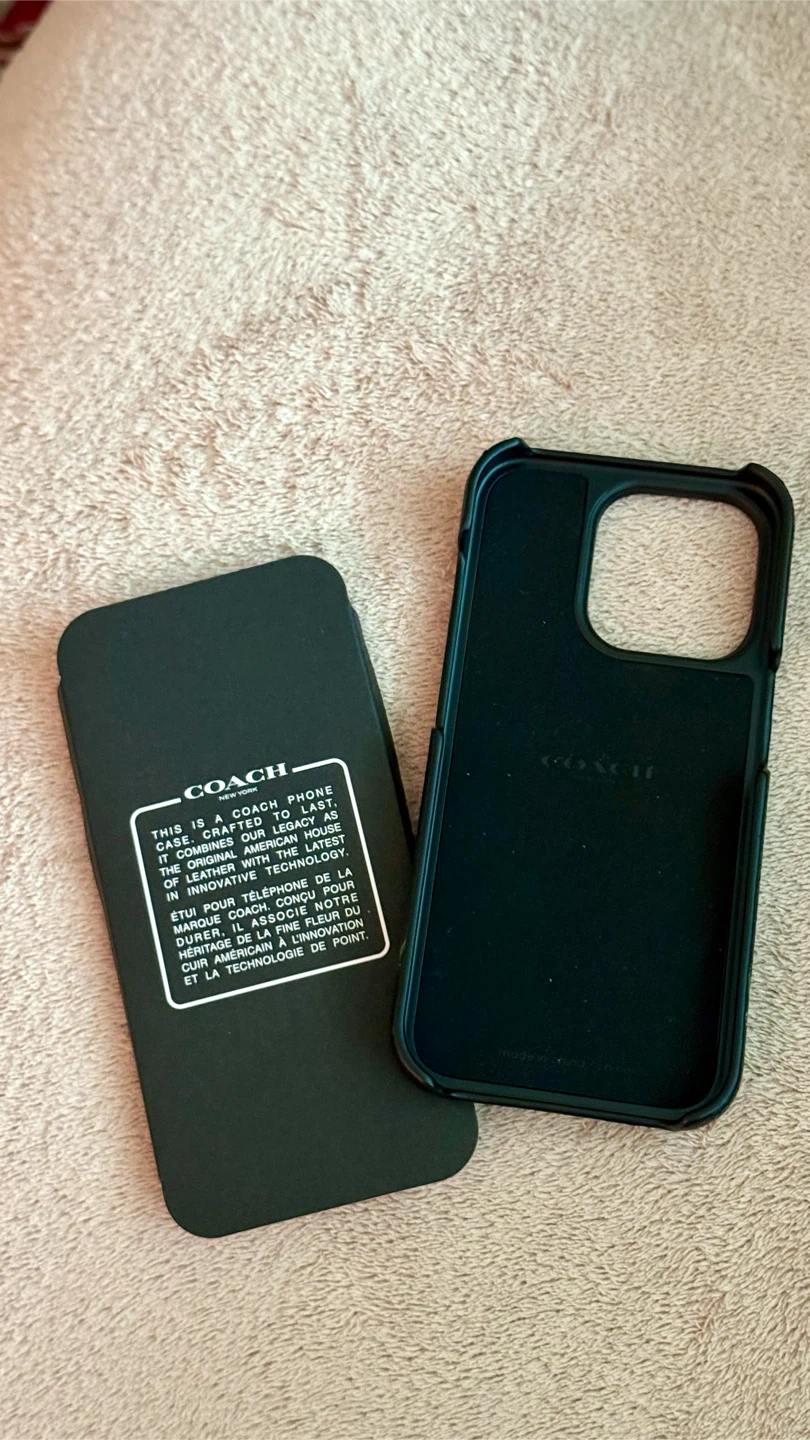 New Leather IPhone 16 Case Coach (Authentic) Dinosaur Print - photo 4