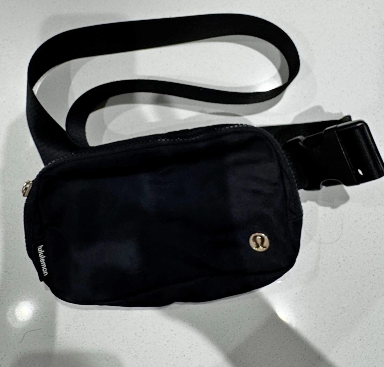 Lululemon Everywhere Belt Bag