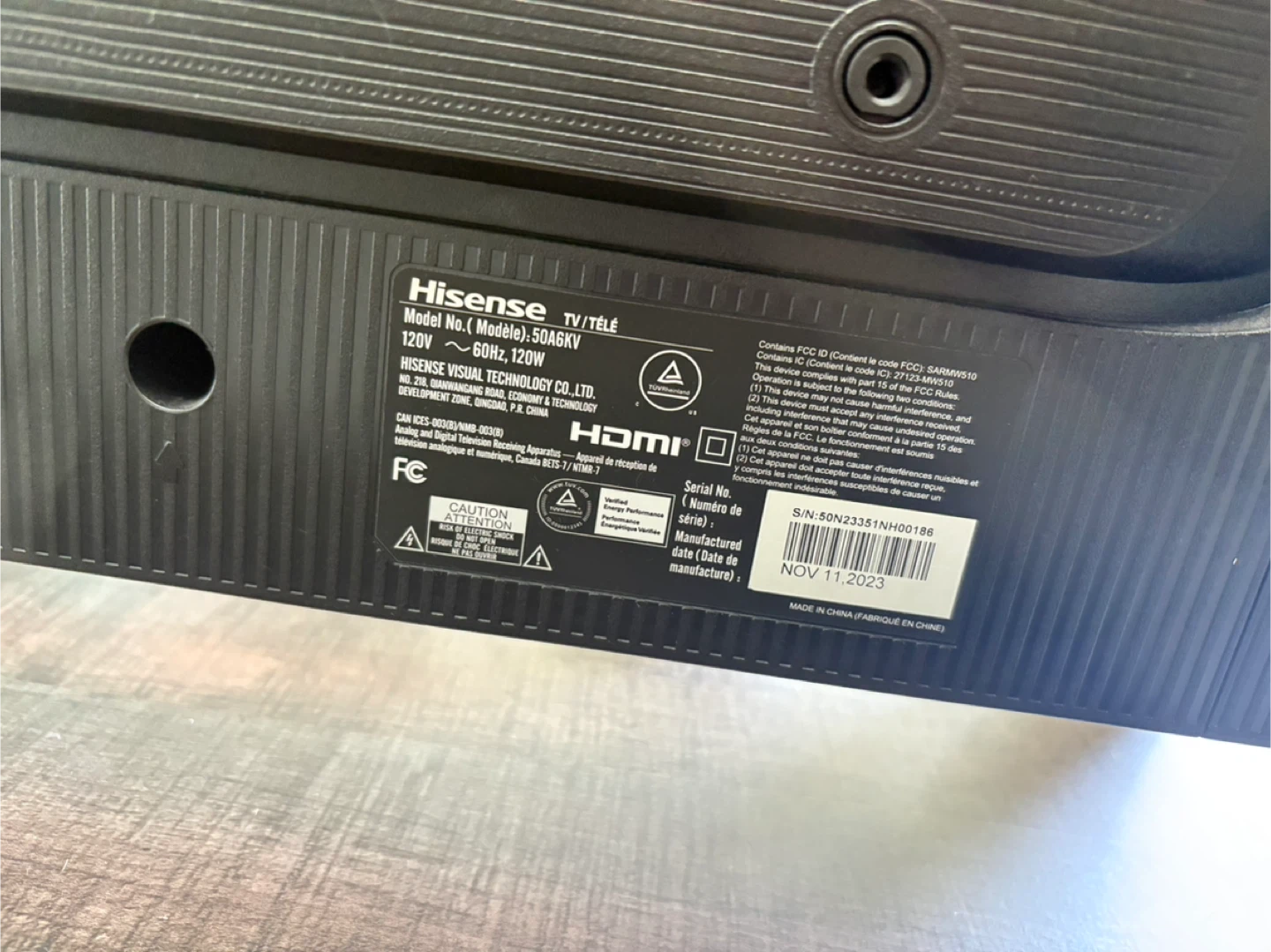 Hisense 50A6KV Roku TV - photo 3