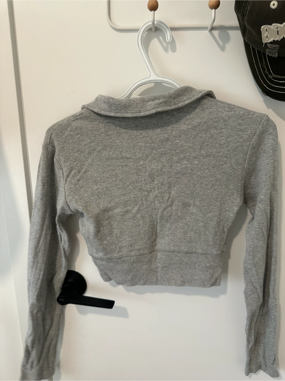 Grey Ribbed Cropped Collared Pullover - photo 2