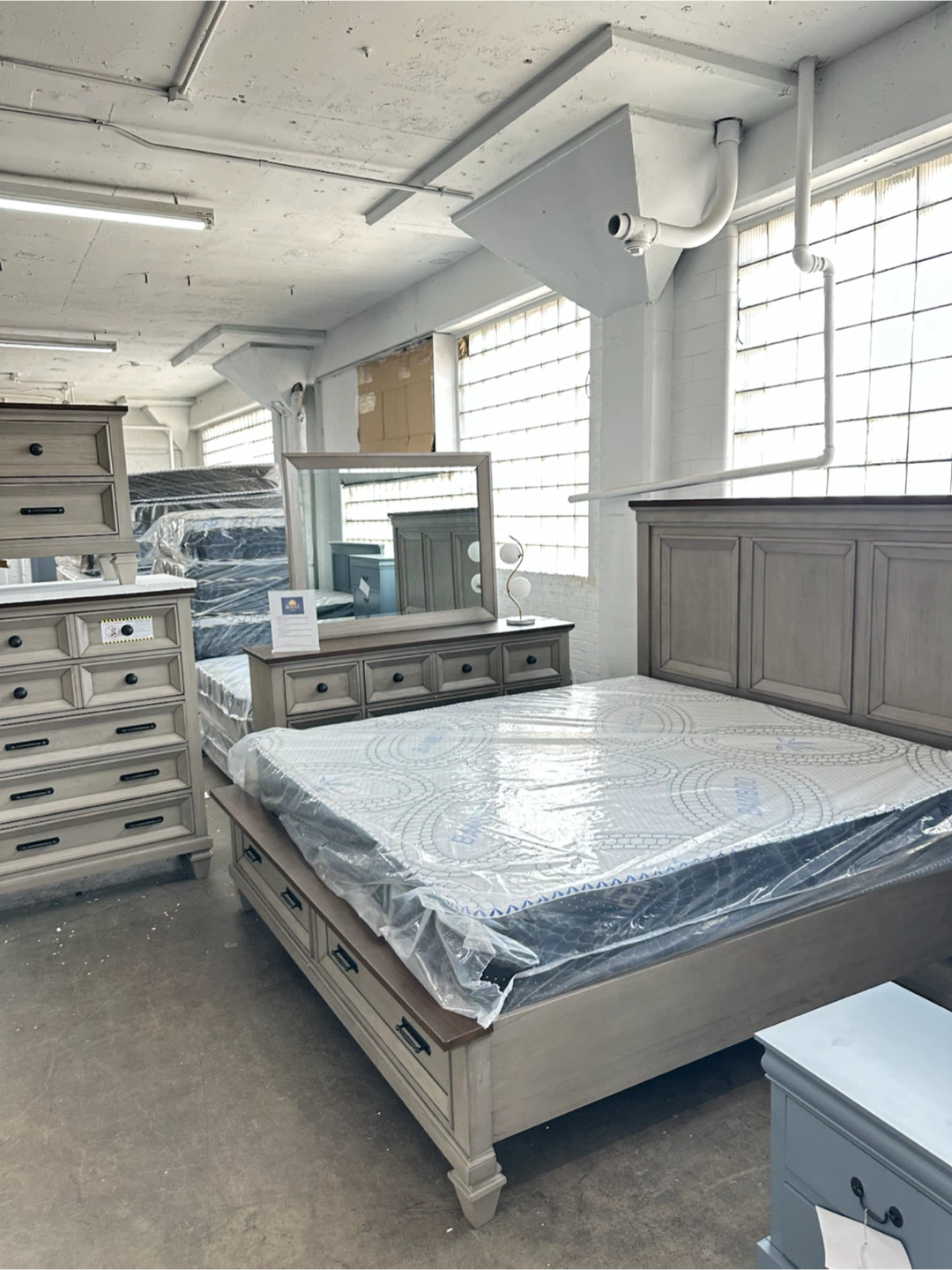 Royal Collection Bedroom Set