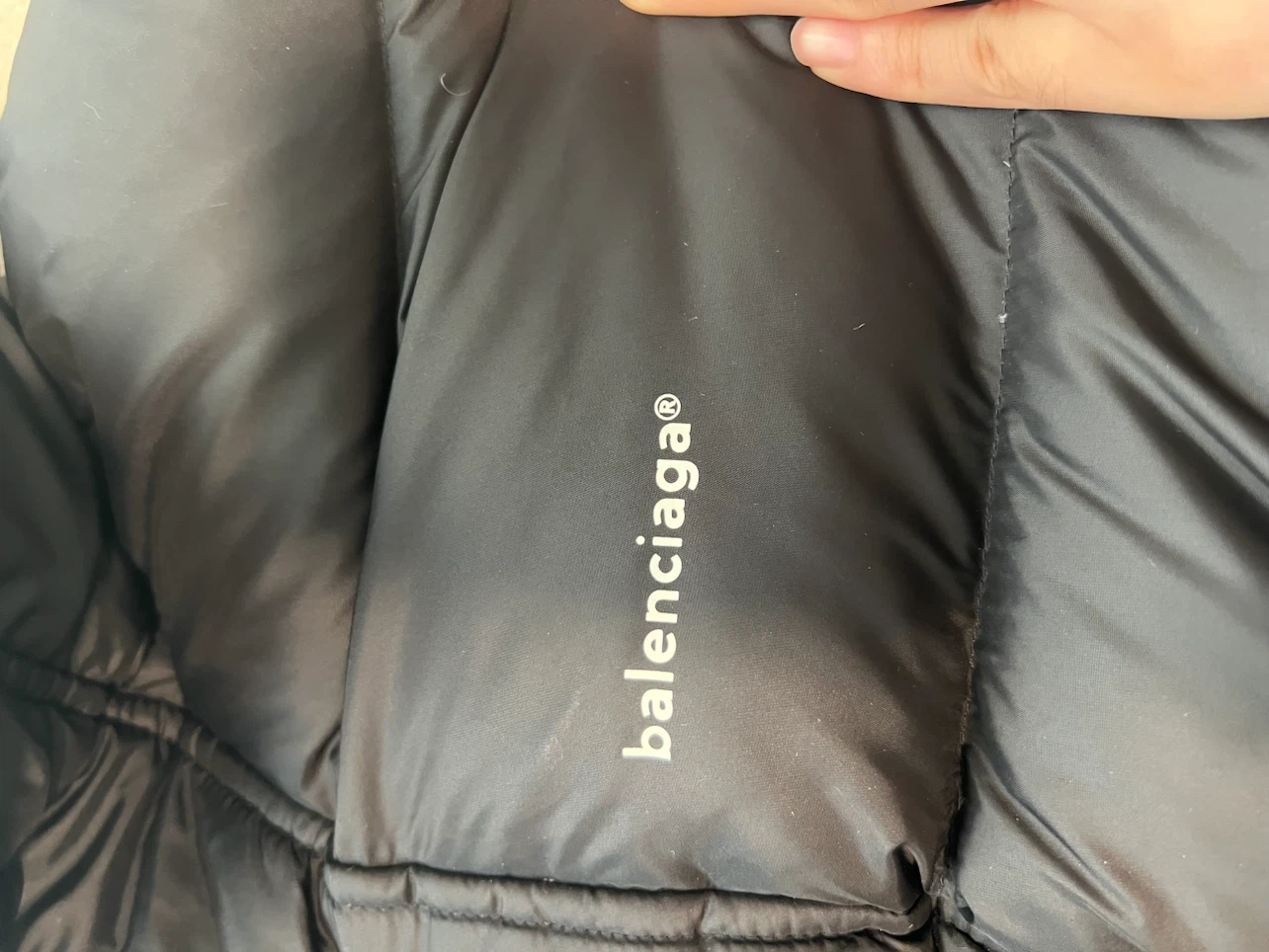 Balenciaga Black Puffer Jacket - photo 2