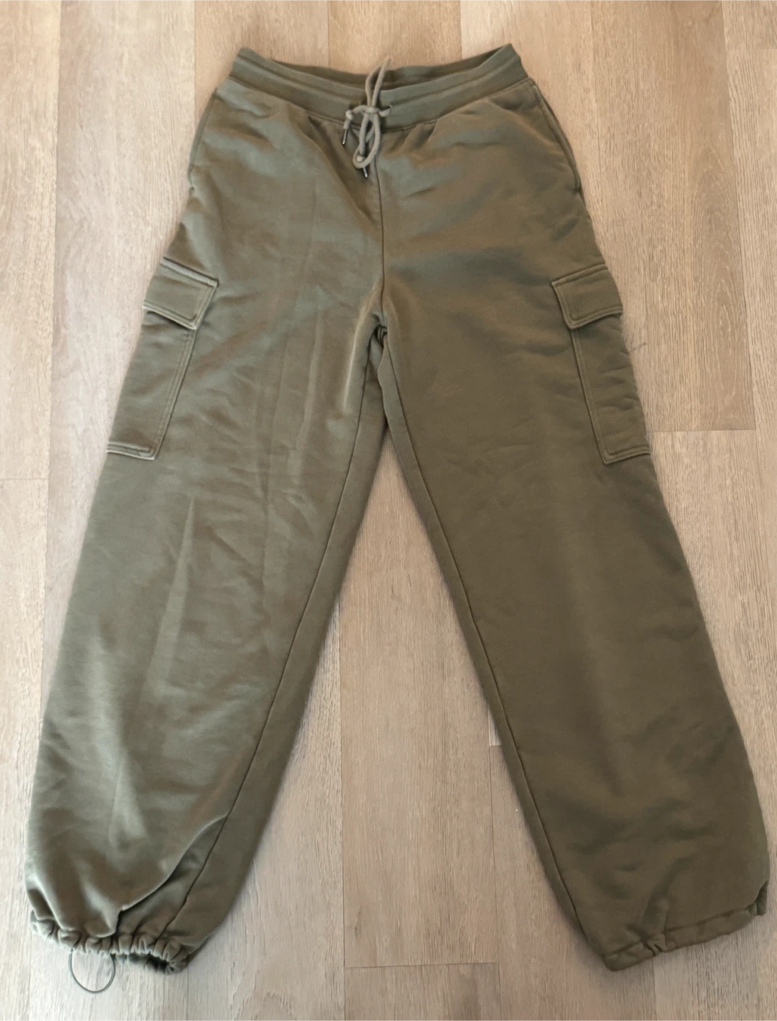 UNIQLO Cargo Sweatpants