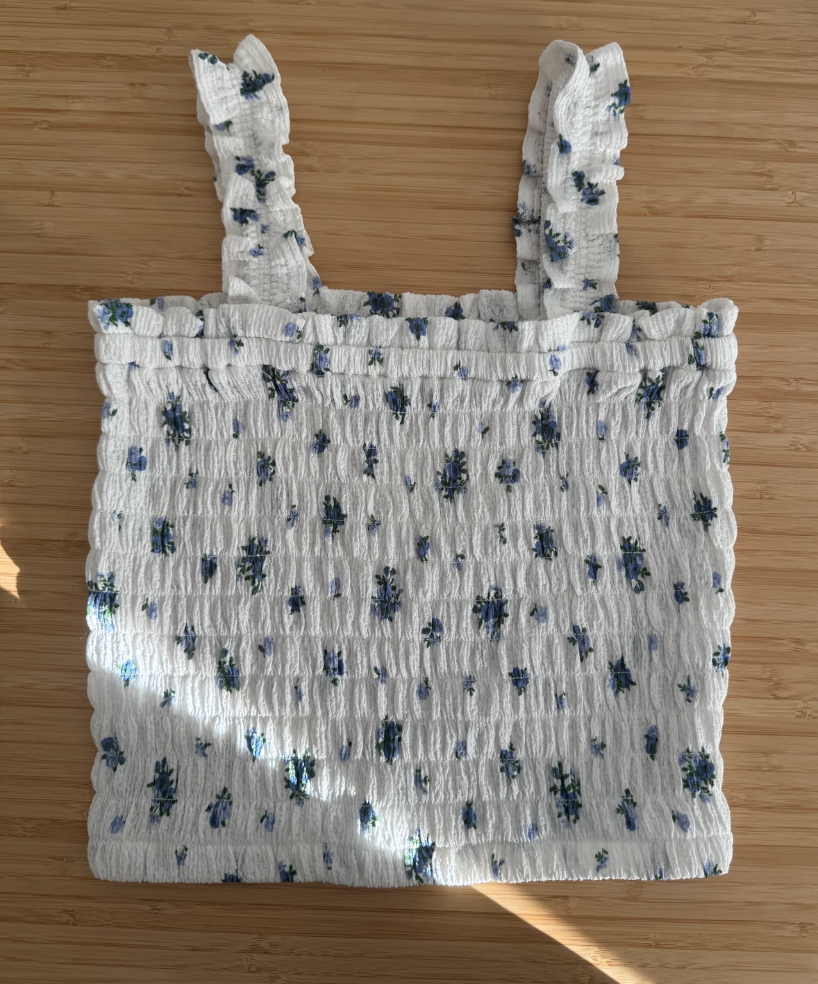 Japan GU Smocked Floral Crop Top - photo 2