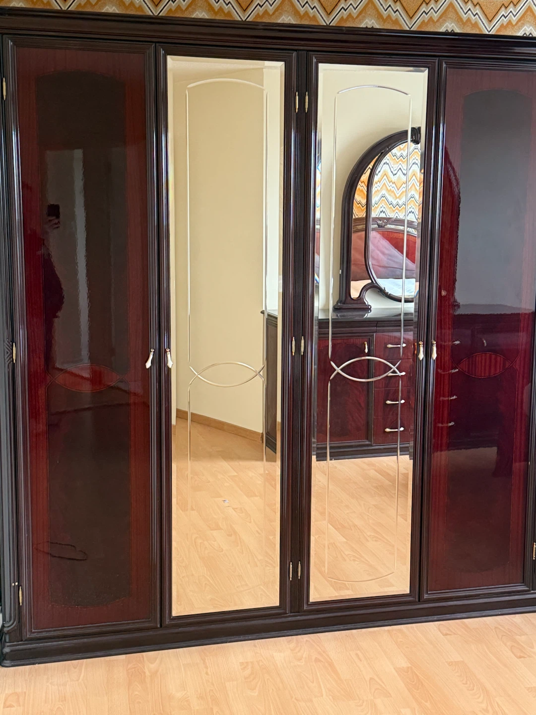 Wardrobe with drawers and hanging space - photo 2