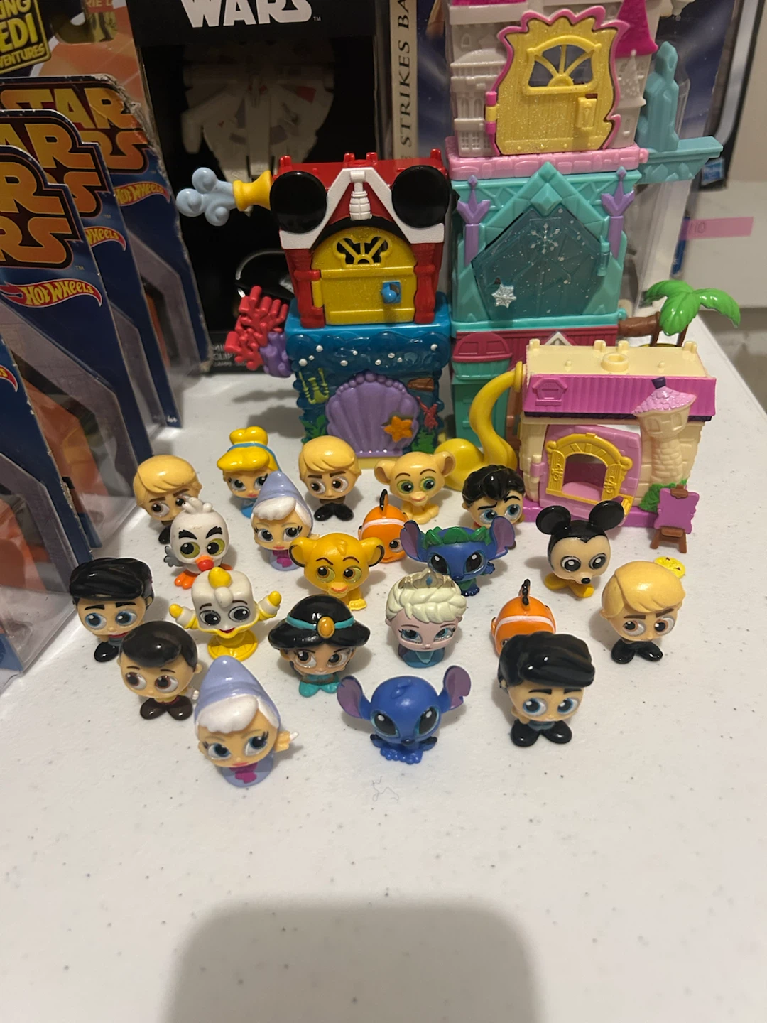Disney Mini Figures and Playsets - photo 2