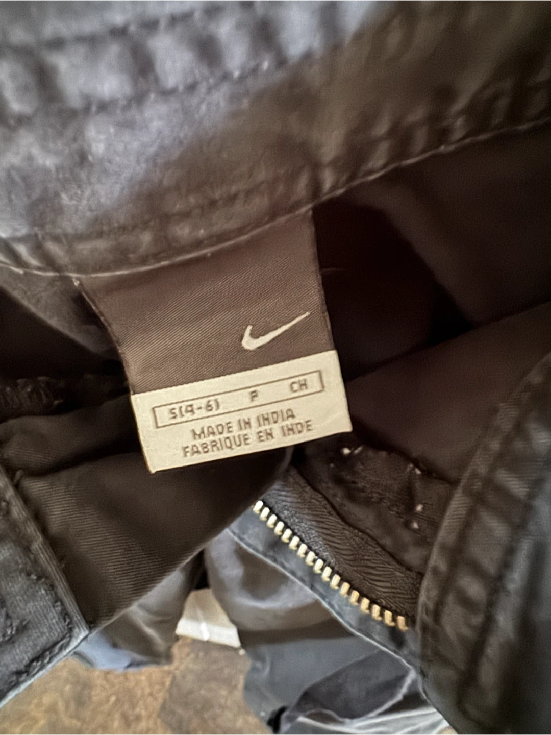 Nike Women's Cargo Capri Pants - photo 3