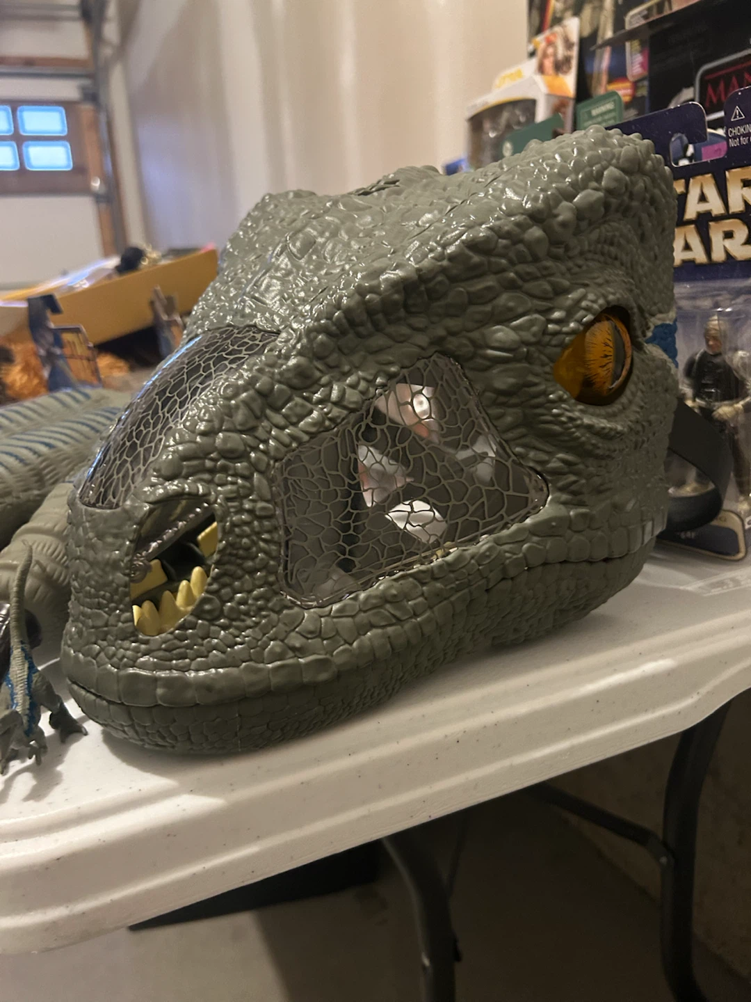 Jurassic World Blue Dinosaur Mask & Claw Set - photo 2