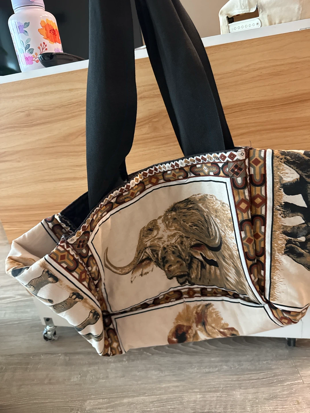 Tote Bag with African Wildlife Print - photo 4