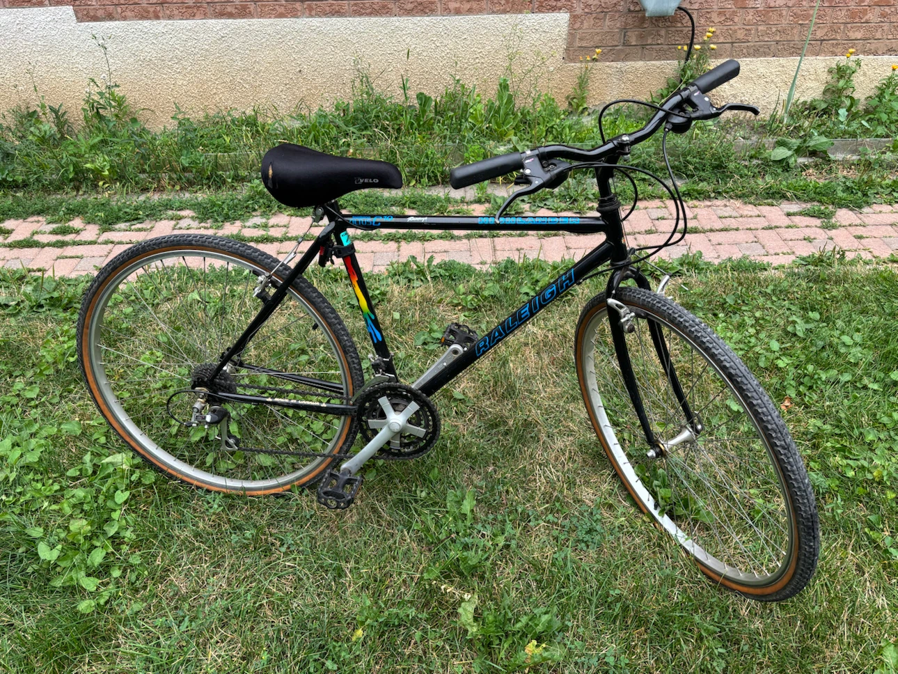 Raleigh Highlander Mountain Bike - photo 2