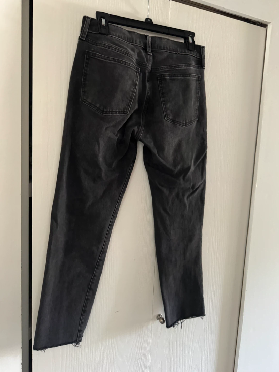 GAP Girlfriend Mid Rise Jeans Size 27 - photo 2