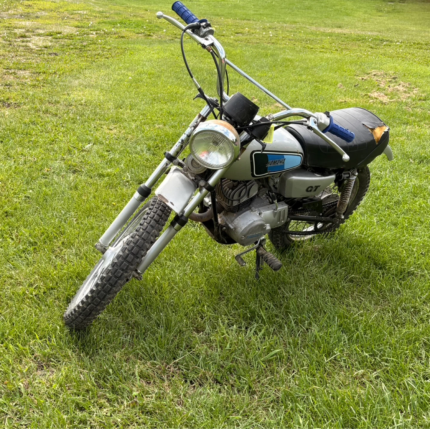 Yamaha GT80Motorcycle - photo 2