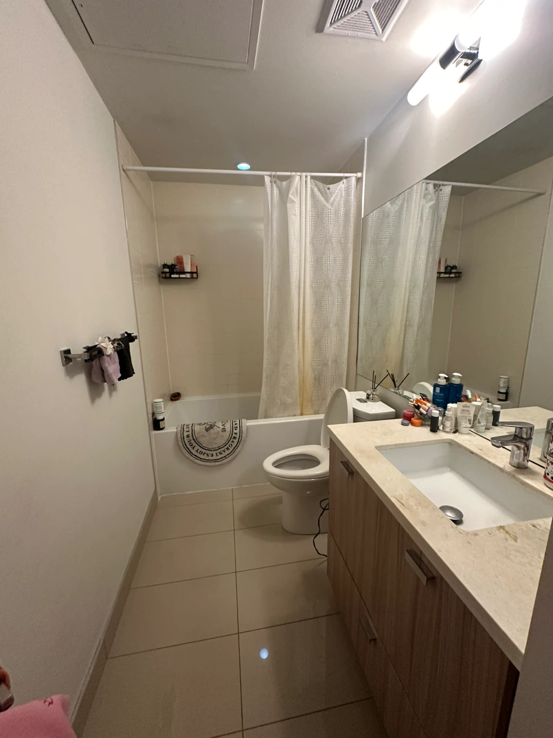 Apartment rental - photo 2