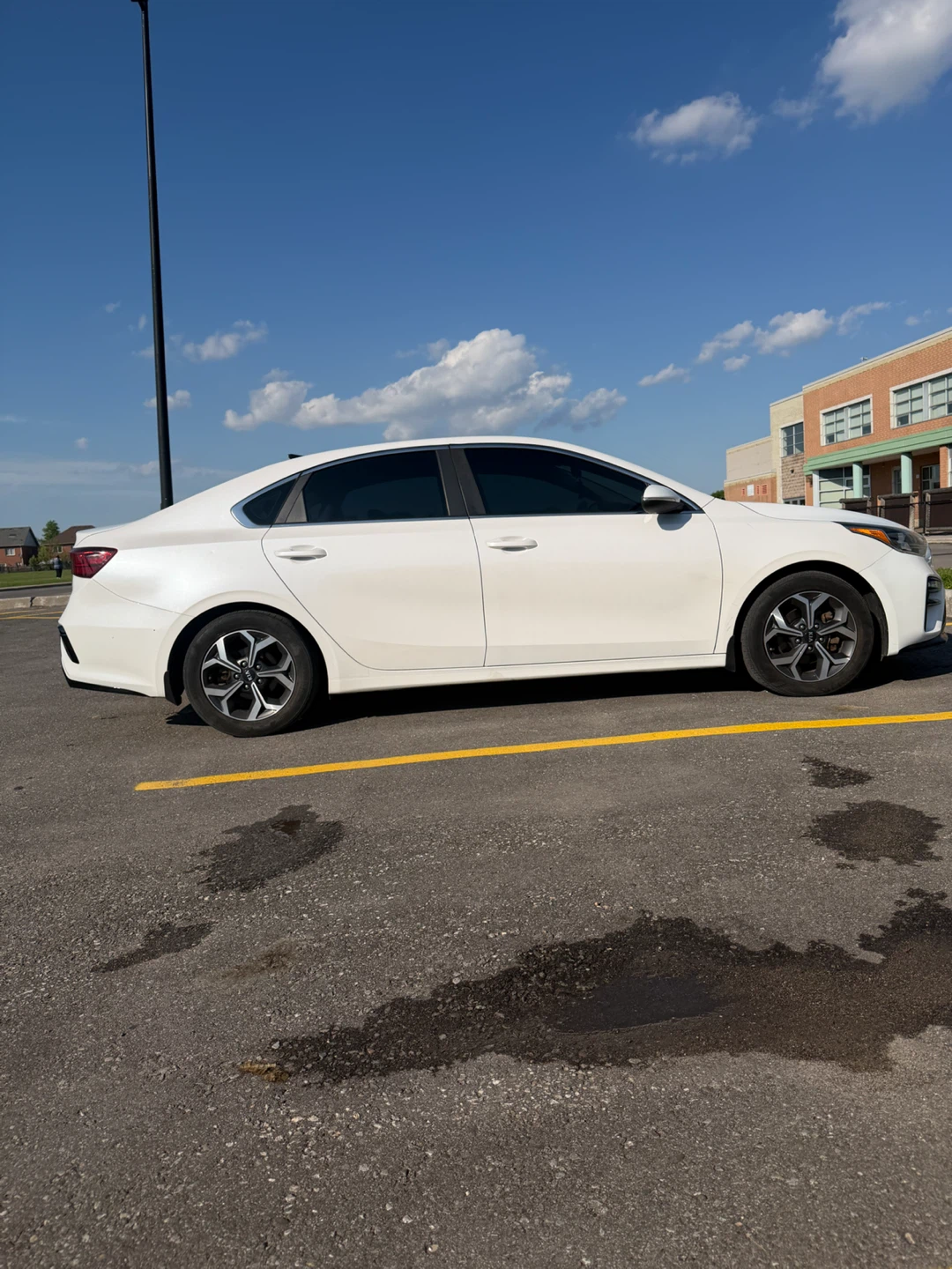 White Kia Forte EX Sedan - photo 4