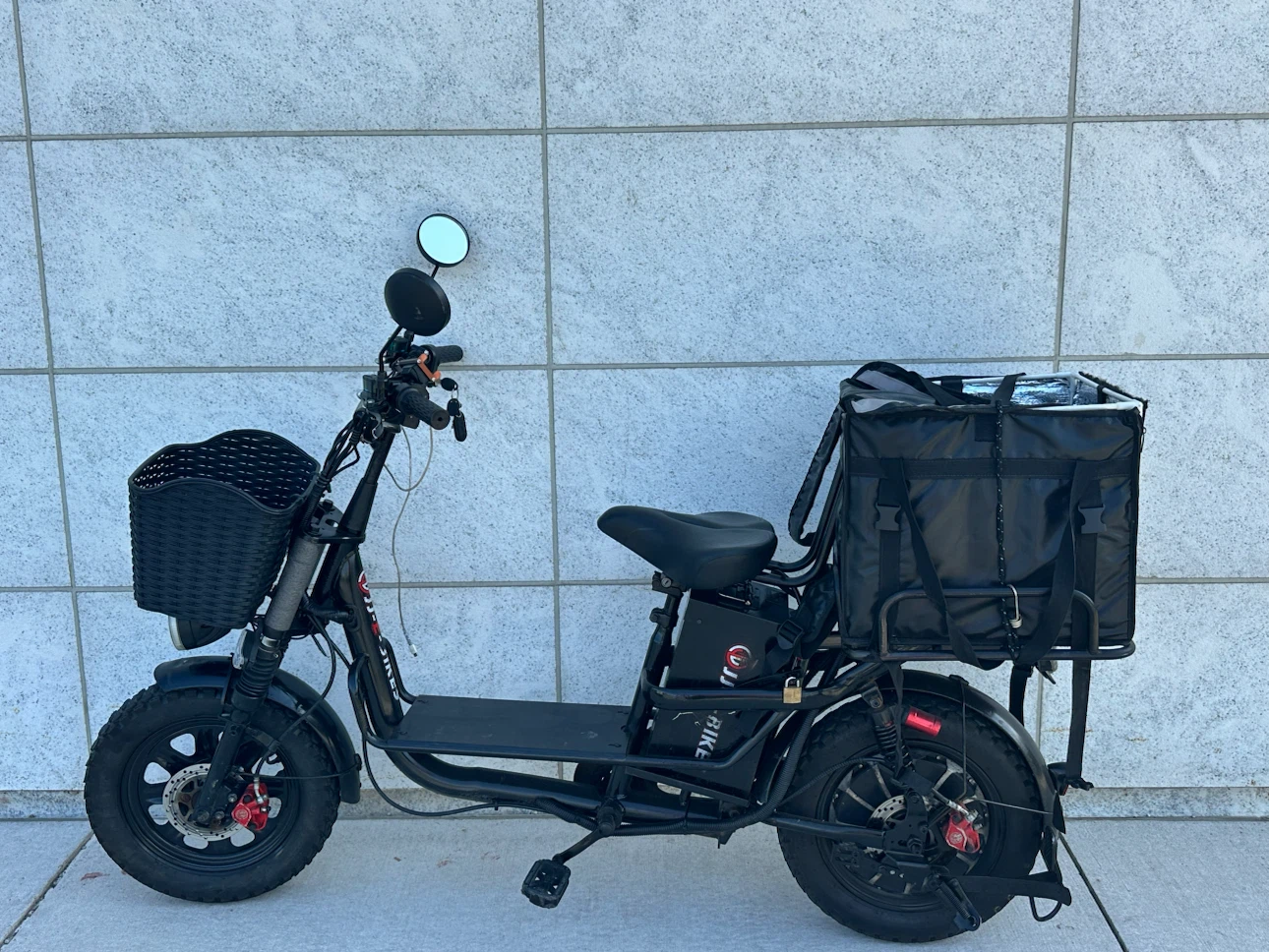 Monster Cargo E-Bike Frame Setup - Fully Loaded For Delivery